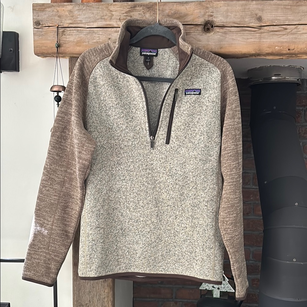 Patagonia Brown and Cream Crew